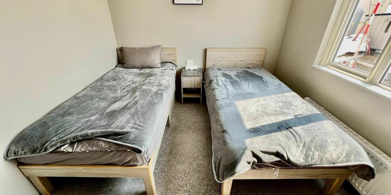 Qfox Ruby Hotel Нісеко Екстер'єр фото